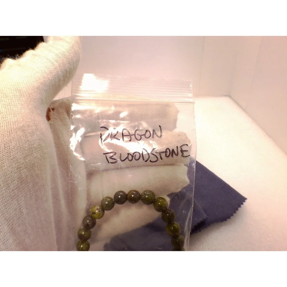 Dragon Bloodstone Bracelet Handmade Stretch Cord Green Red Polished Beads‎ EX!